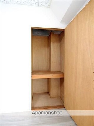 花繁ビル[1R/21m2]の収納