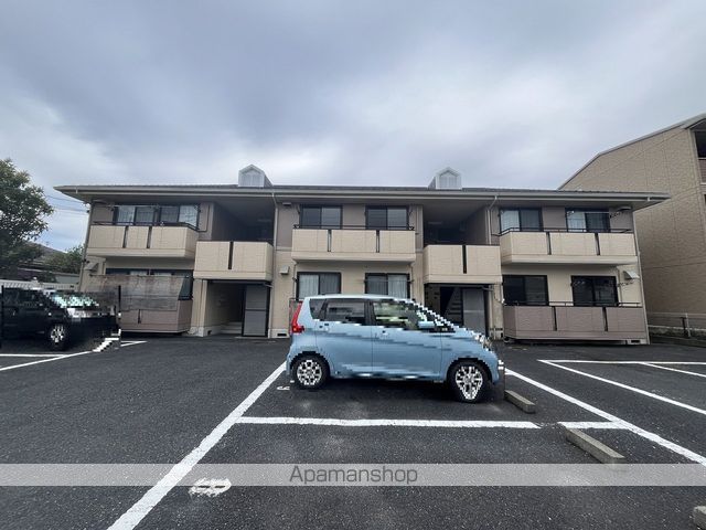 ハイカムールアダチの外観写真