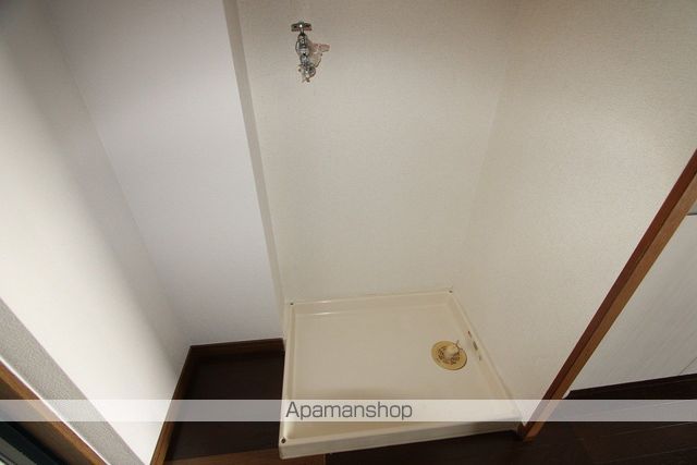 ヴェルドミールIIIの内装写真