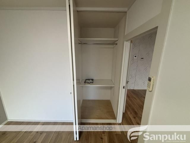 アイリッシュコート西石井[2LDK/51.03m2]の収納