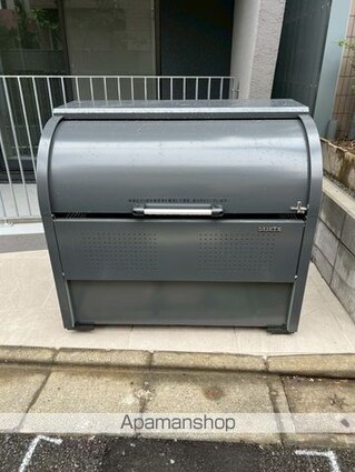 東京都中野区弥生町２丁目[1LDK/30.8m2]の共用部3