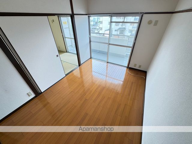 エクセル須賀の森の内装写真