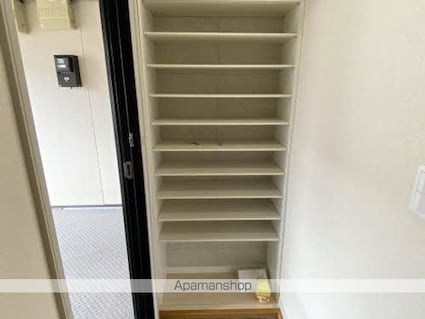 エーデルワイスＡ[2LDK/54.57m2]の玄関