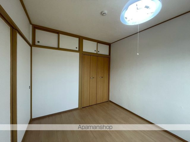 マンション鹿内の内装写真