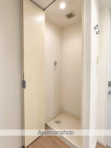 M.M.TOWERS FORESIS Rの内装写真