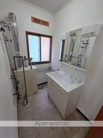 里塚2ー3戸建の内装写真