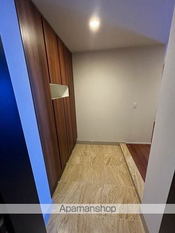 ザ・パークハウス 福岡タワーズ WEST 2102の内装写真