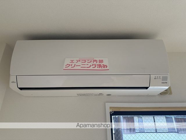 とさでん交通桟橋線 桟橋通二丁目駅 徒歩11分 3階建 築31年の内装写真