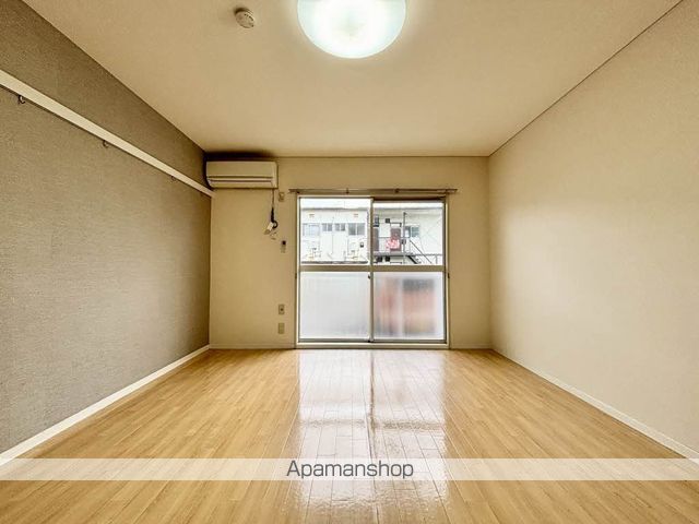 フレグランスマルベリィーの内装写真