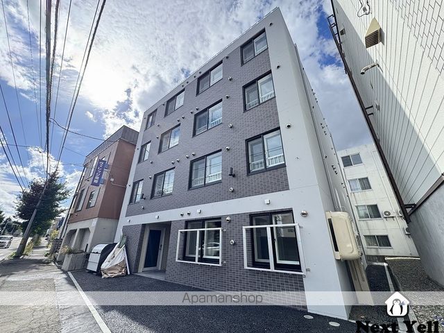 RAFFINE南郷通IIIの外観写真