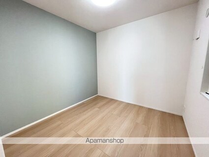 ソラーナ小松原[2LDK/66.32m2]の内装1