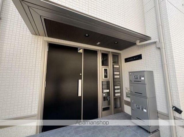 セレスティア柴又V五月雨の玄関写真