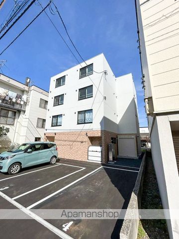 プルメリア栄通の外観写真