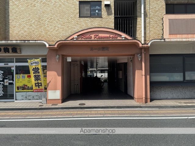 ルーエ霞町の玄関写真