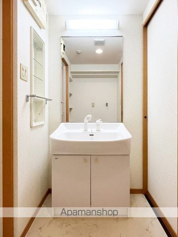 ネオジェラーモの内装写真