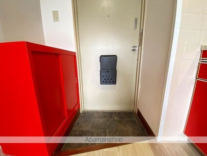 グランドシティ足羽．[1R/20.16m2]の玄関