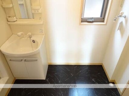 グリーンコート箱清水[2LDK/83.5m2]の洗面所2