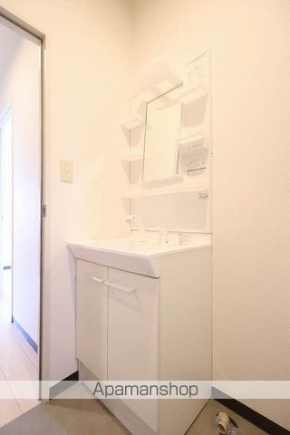 ボービラージュ中山台 B棟の内装写真