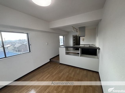 メゾン・ド・アーべリール[1R/28.5m2]の内装4