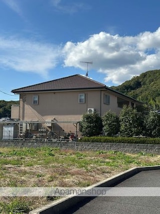 Ｖｉｌｌａ　ｃａｍｅｌｉａ[2LDK/56.29m2]の外観4