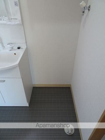 グランドゥール本町Aの内装写真