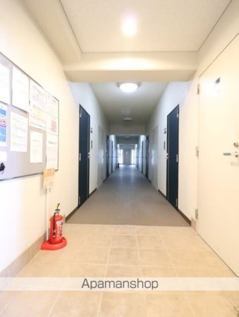 東京都三鷹市北野１丁目[1K/22.26m2]のエントランス1