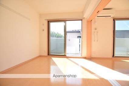 グレイスコート高嶺[2LDK/59.6m2]の内装1