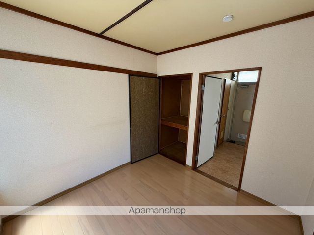 INOUEアパートメントの内装写真