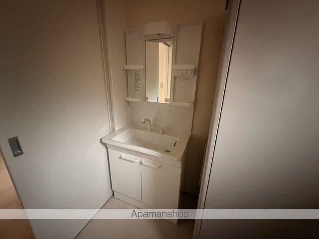 旭町平屋の内装写真