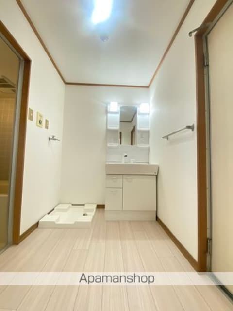 和歌山県和歌山市小松原６丁目[1LDK/53m2]の洗面所