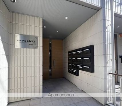 東京都世田谷区三軒茶屋２丁目[1LDK/40.53m2]のエントランス