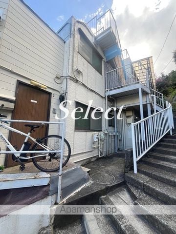 本牧1STSTARの玄関写真