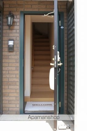 ローズコートミツギ[2DK/54.88m2]の玄関