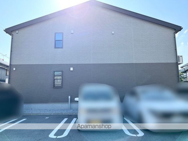 スターチスの外観写真