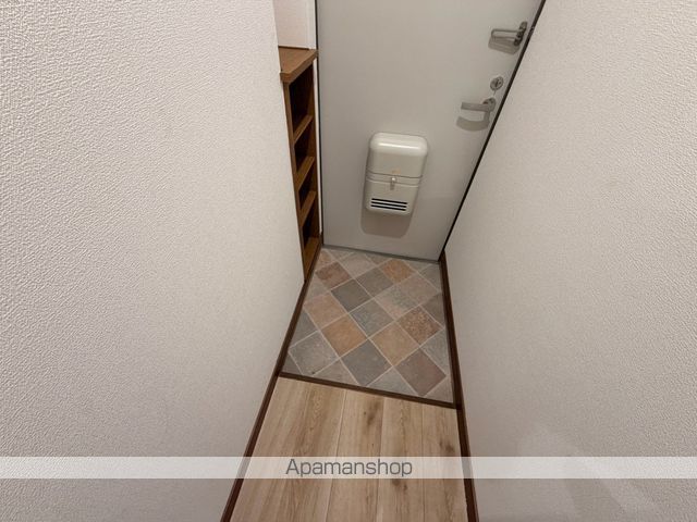 釧路市 2階建 築30年の内装写真
