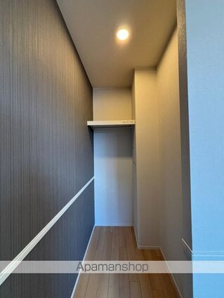 クレストハイム[2LDK/53.8m2]の収納