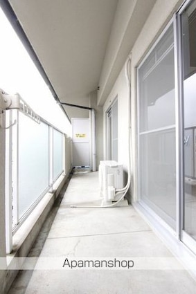 メゾンフォンテーヌ[3LDK/62.37m2]のバルコニー