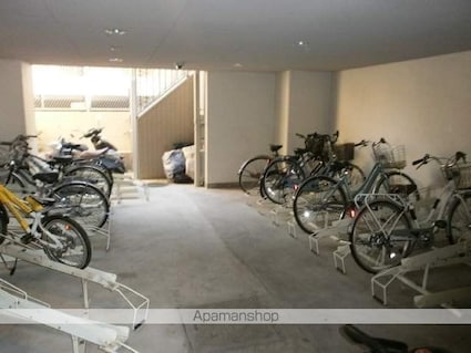 ＬＩＮＸ　ＬＥＧＡＭＩ[1K/23.06m2]の駐車場