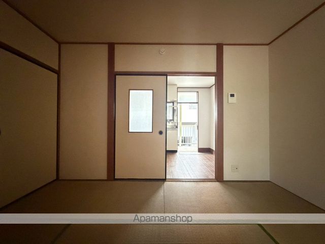 フローラルカネコの内装写真