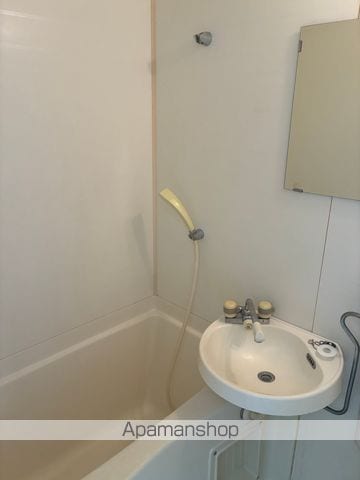 パンジービオラ春日出の内装写真