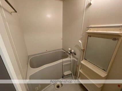 ロアール榎町[1K/23.64m2]のバス
