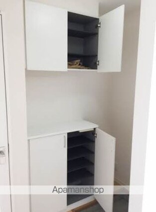 クラヴィエＭＩＹＡ[1LDK/54.7m2]の玄関