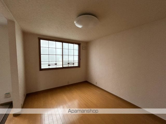宮下通19丁目借家の内装写真