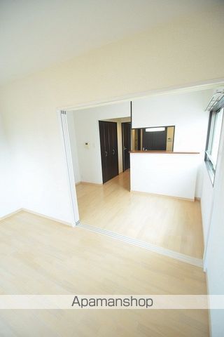 イリスパイラブライトの内装写真