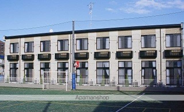 レオパレスみどりの外観写真