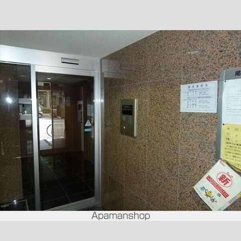 エステラ南3条館Aの玄関写真