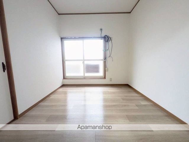 東田マンションの内装写真