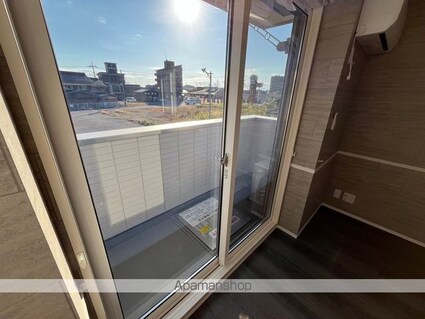 ビオット彦根　Ｂ棟[1LDK/31.43m2]のバルコニー