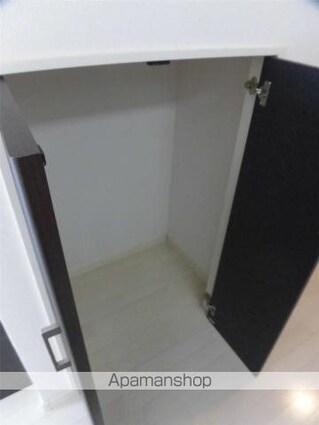 ＩＶＹ　ＳＱＵＡＲＥ[1R/31.98m2]の内装4