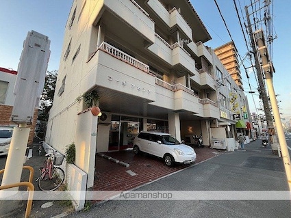 コーポアカシア[事務所/79.9m2]の外観2